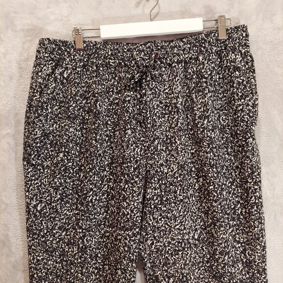 Christopher & Banks Pants Womens XL Black White Pull on elastic Pockets Beachy - Picture 4 of 16